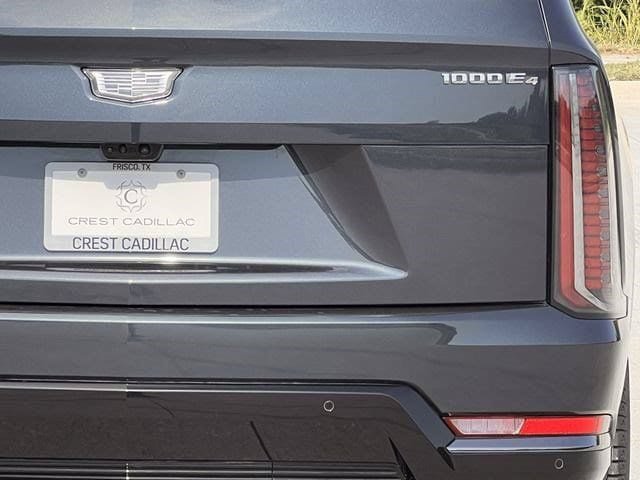 New 2026 Cadillac Escalade IQL Sport 1 w/ LPO, Floor Liner Package AWD/4WD image 6
