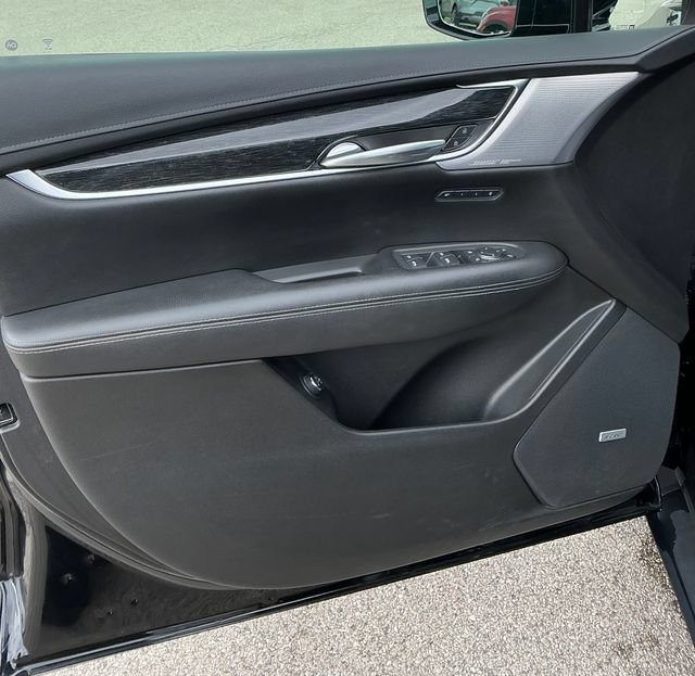 Used 2021 Cadillac XT5 Premium Luxury AWD/4WD image 5