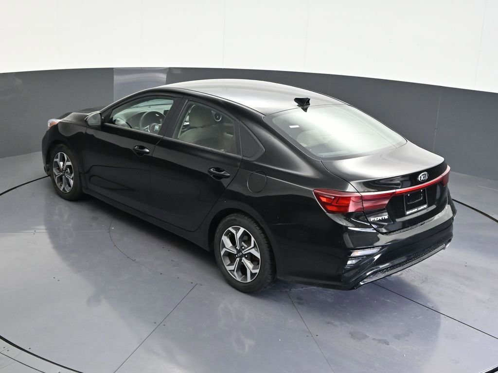 Used 2021 Kia Forte LXS image 17