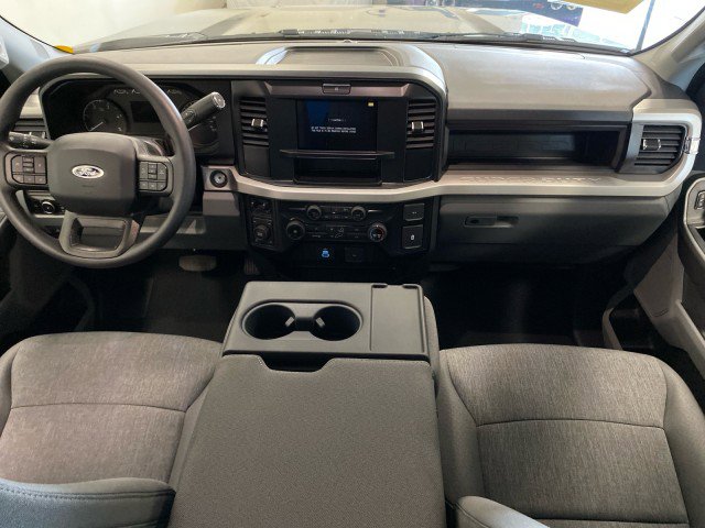 New 2026 Ford F350 4x4 SuperCab Super Duty image 14
