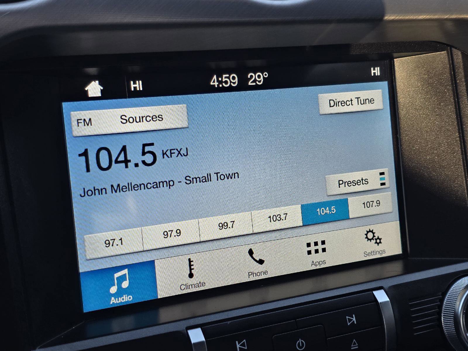 Used 2018 Ford Mustang Premium image 18