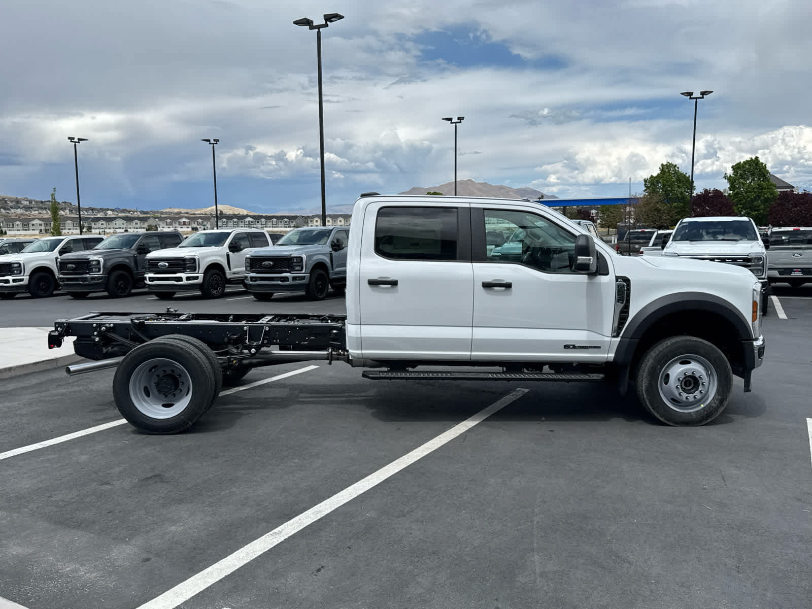 New 2026 Ford F550 4x4 Crew Cab Super Duty w/ XL Chrome Package image 7