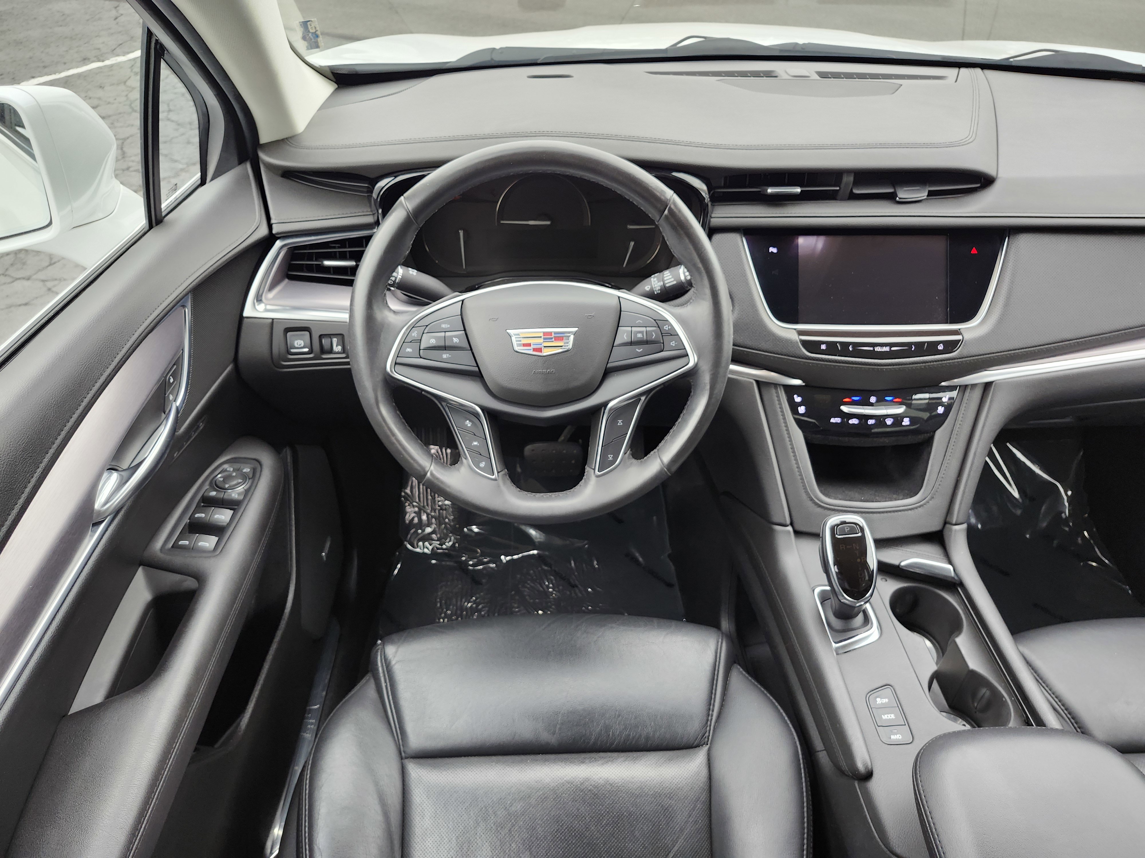 Used 2018 Cadillac XT5 Premium Luxury AWD/4WD image 30