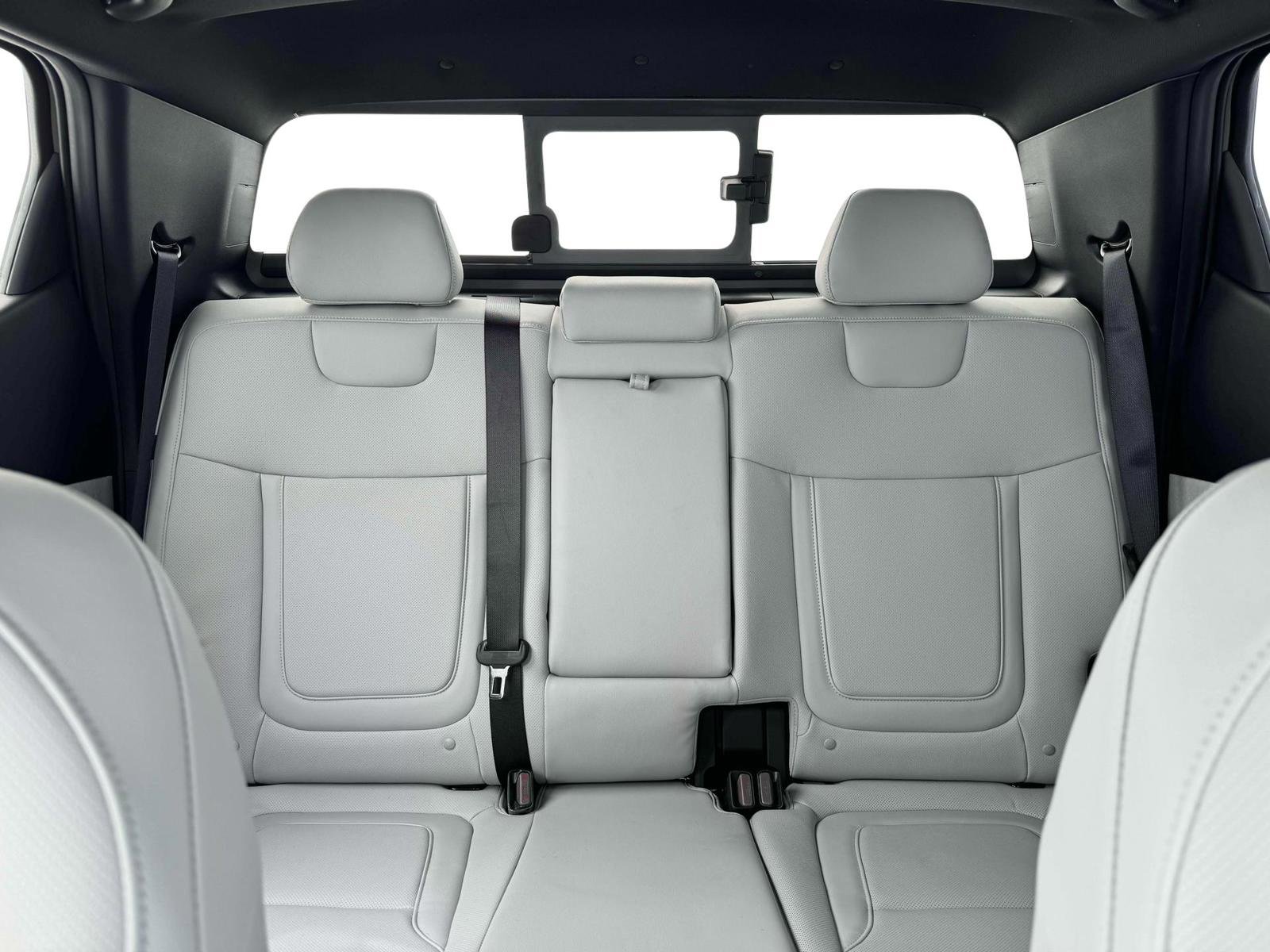 New 2025 Hyundai Santa Cruz SEL FWD image 16