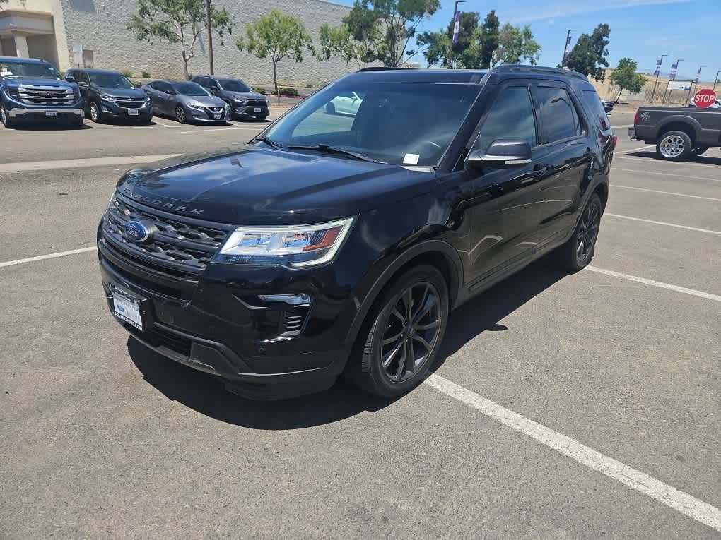Certified 2018 Ford Explorer XLT w/ Equipment Group 202A