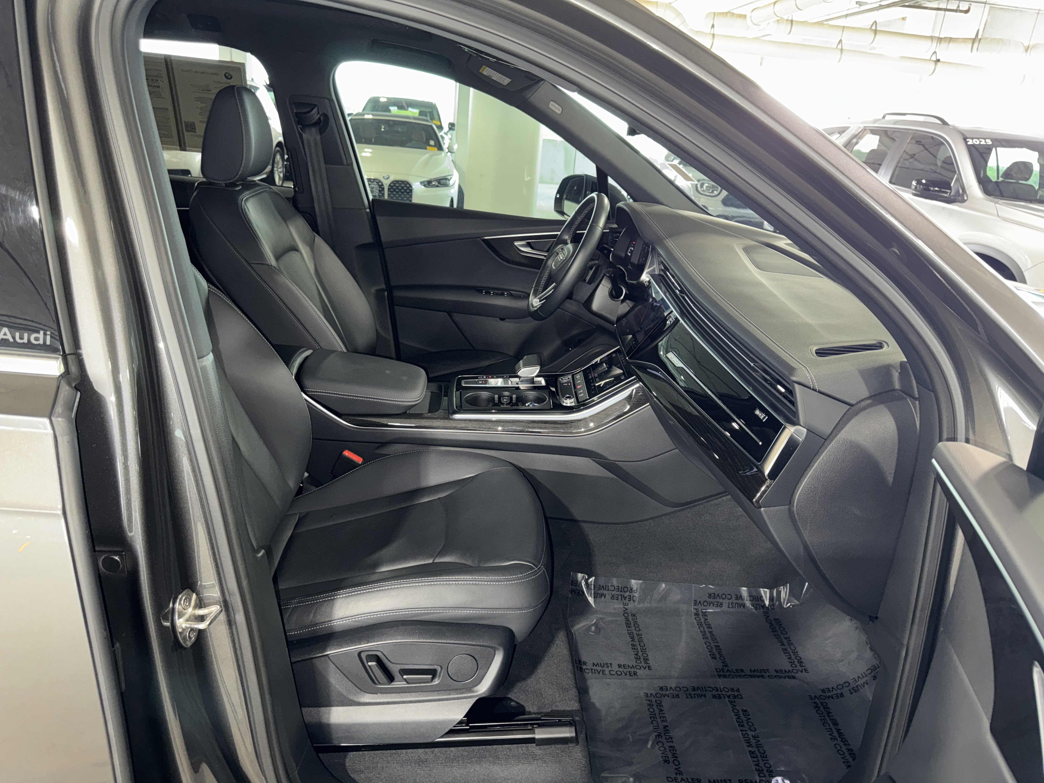 Used 2025 Audi Q7 2.0T Premium w/ Convenience Package image 10