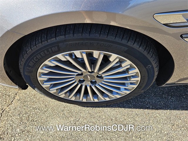 Used 2024 Genesis G80 image 18