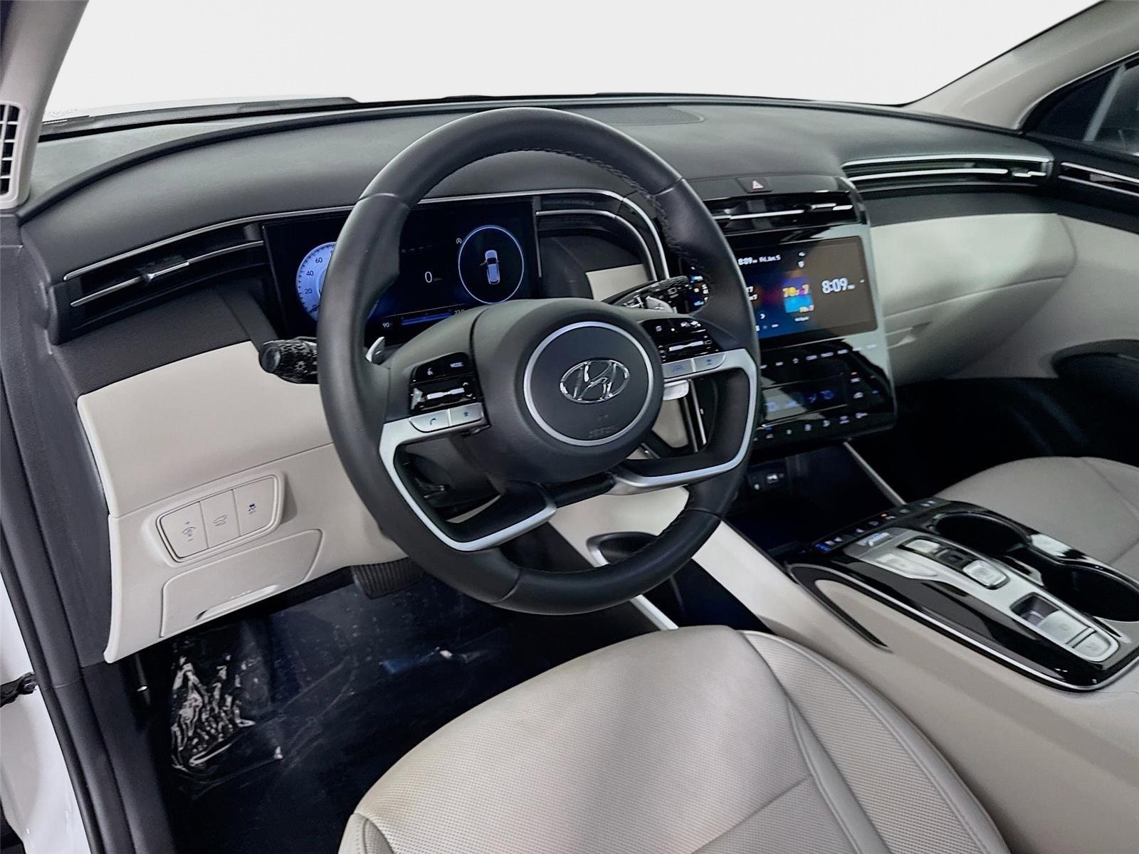 Certified 2024 Hyundai Tucson Limited FWD image 9