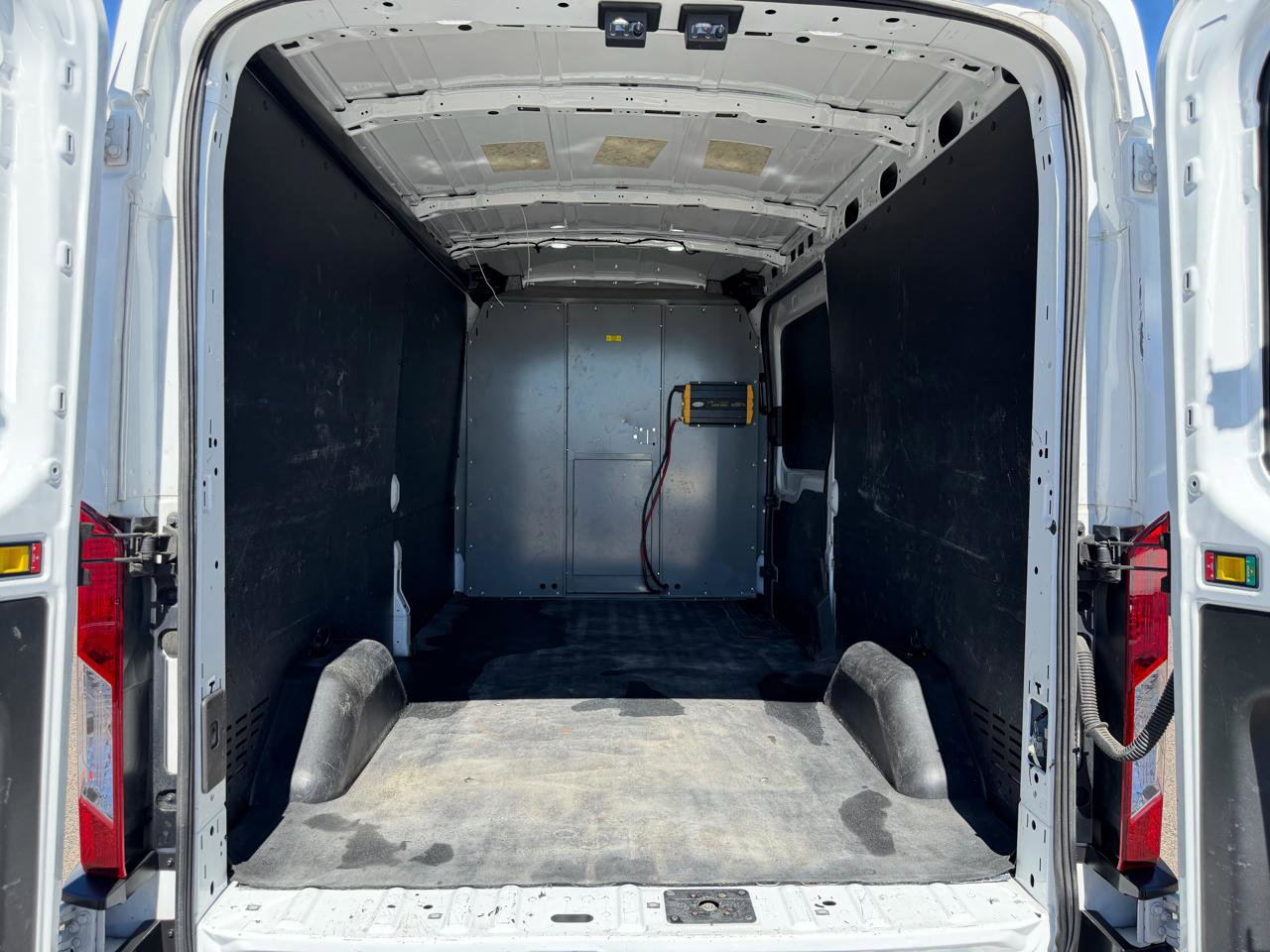 Used 2019 Ford Transit 250 148 Medium Roof image 25