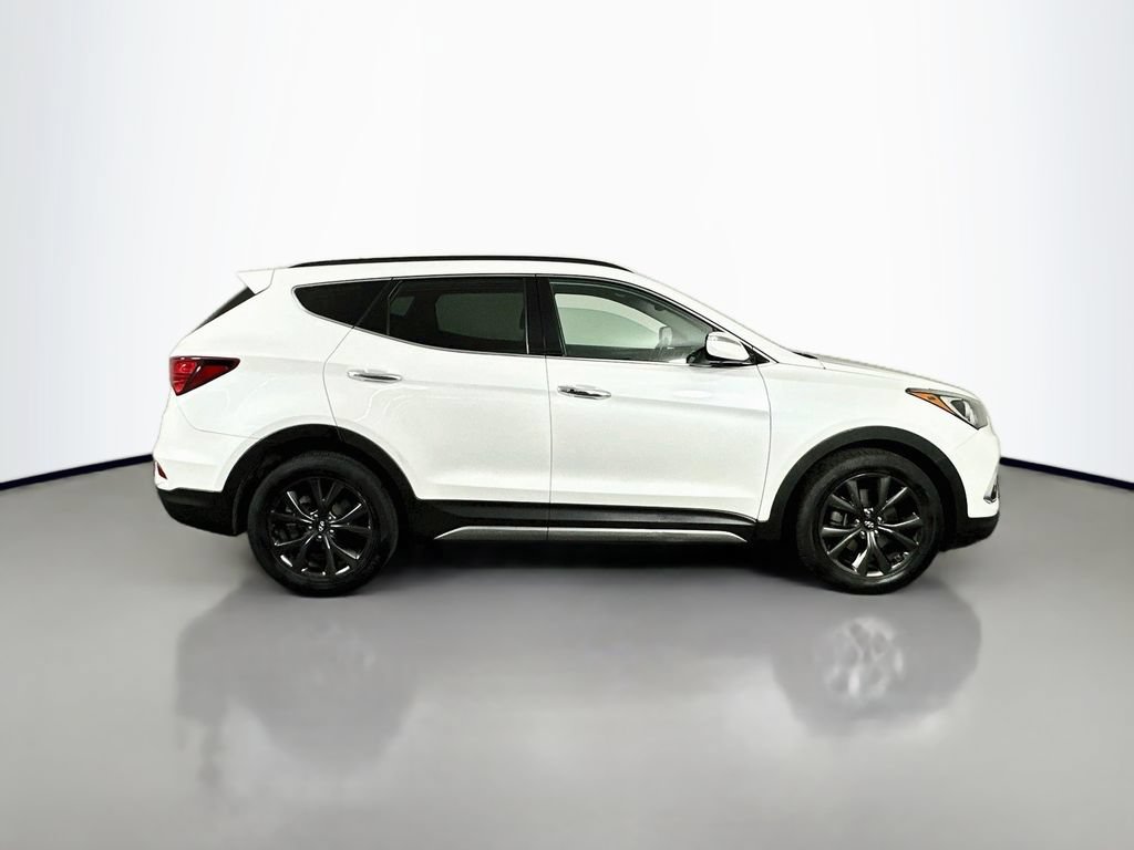 Used 2018 Hyundai Santa Fe Sport w/ 2.0T Ultimate Tech Package 05 AWD/4WD image 9