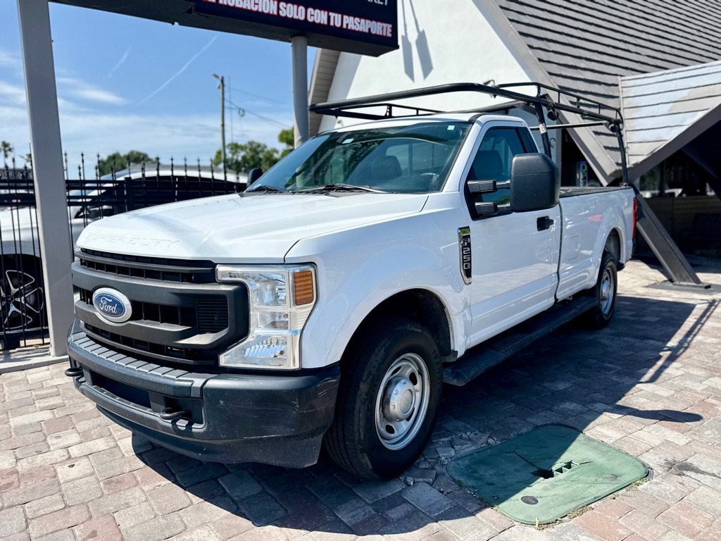 Used 2021 Ford F250 XL w/ Power Equipment Group RWD image 4