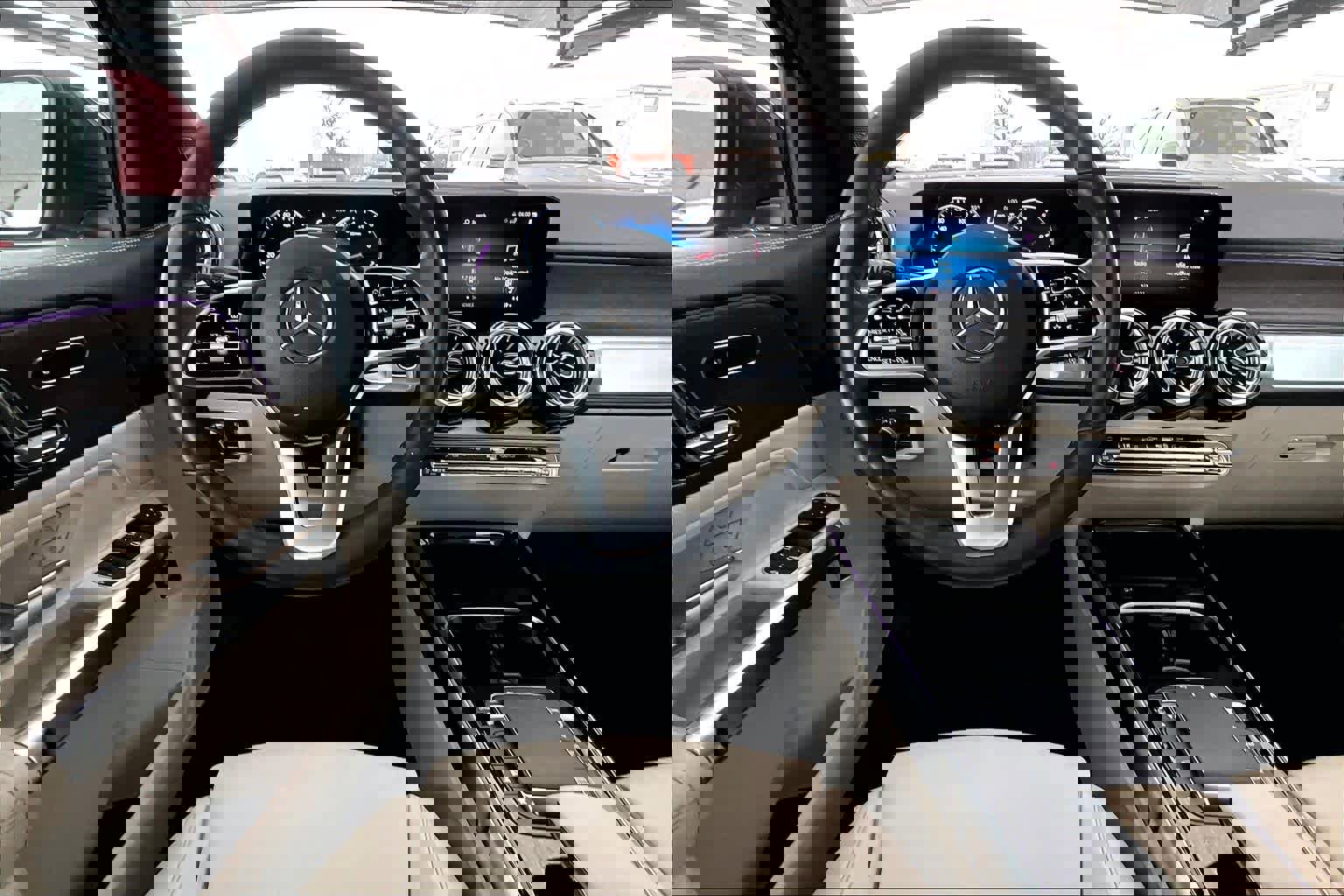 Used 2022 Mercedes-Benz GLB 250 image 6