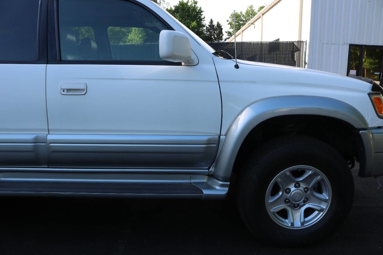 Used 1999 Toyota 4Runner Limited AWD/4WD image 32