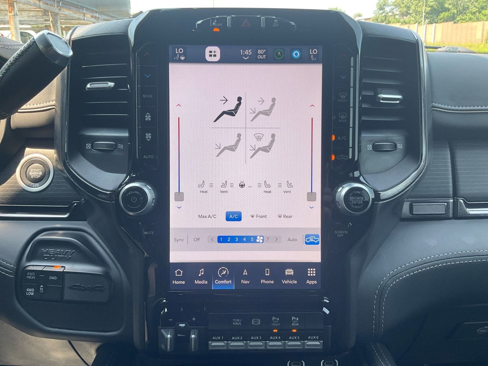 Used 2024 RAM 3500 Limited image 22