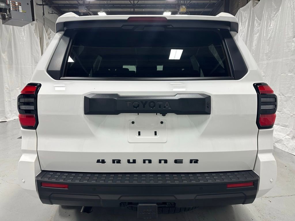 Used 2025 Toyota 4Runner TRD Off-Road image 6