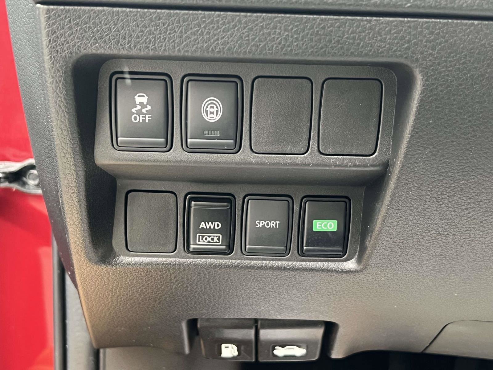 Used 2022 Nissan Rogue Sport S image 20