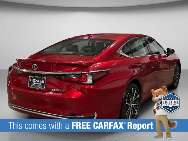 Certified 2024 Lexus ES 300h w/ Premium Package FWD image 3