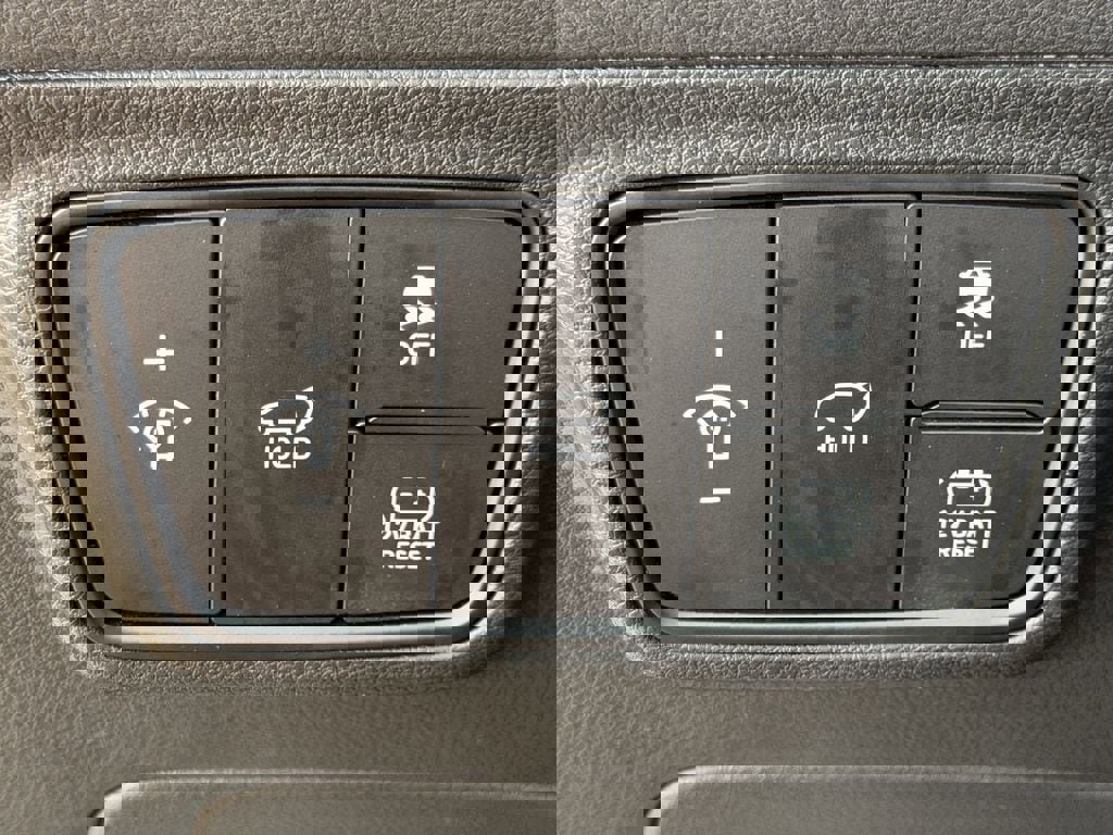 Used 2023 Hyundai Tucson Limited AWD/4WD image 25