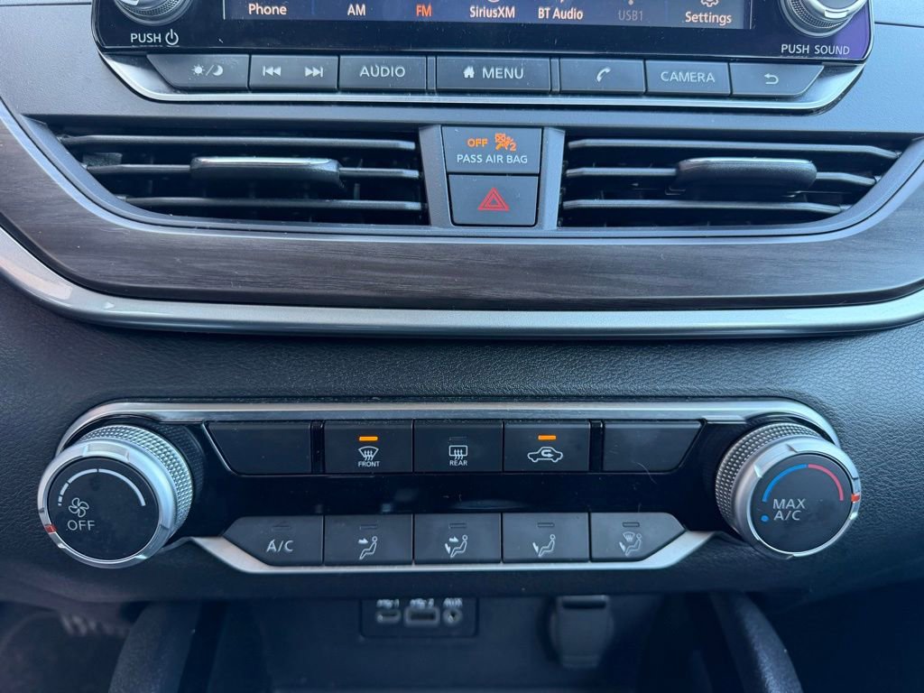 Used 2024 Nissan Altima 2.5 SV image 21