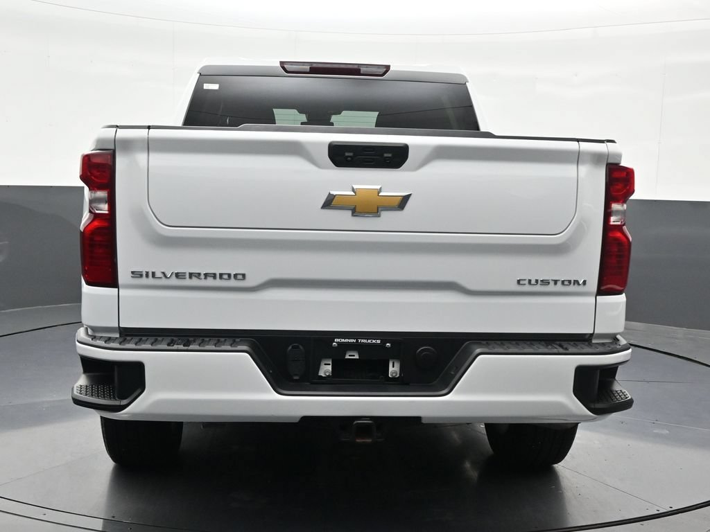 Used 2024 Chevrolet Silverado 1500 Custom RWD image 4