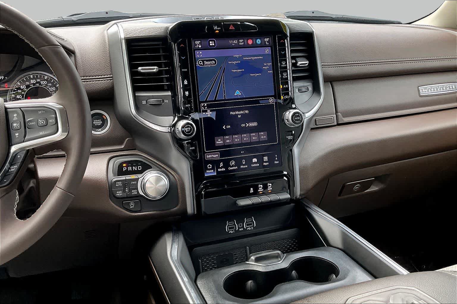 Used 2025 RAM 1500 Laramie AWD/4WD image 12