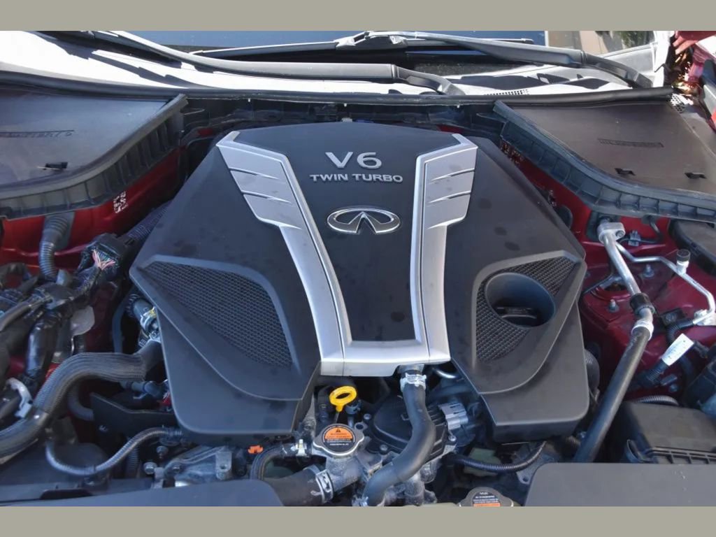 Used 2016 INFINITI Q50 Red Sport 400 AWD/4WD image 24