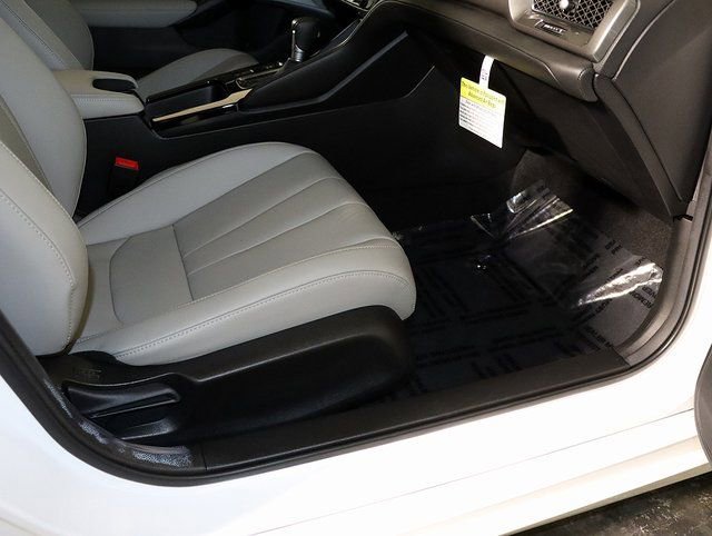 Used 2025 Acura Integra image 32