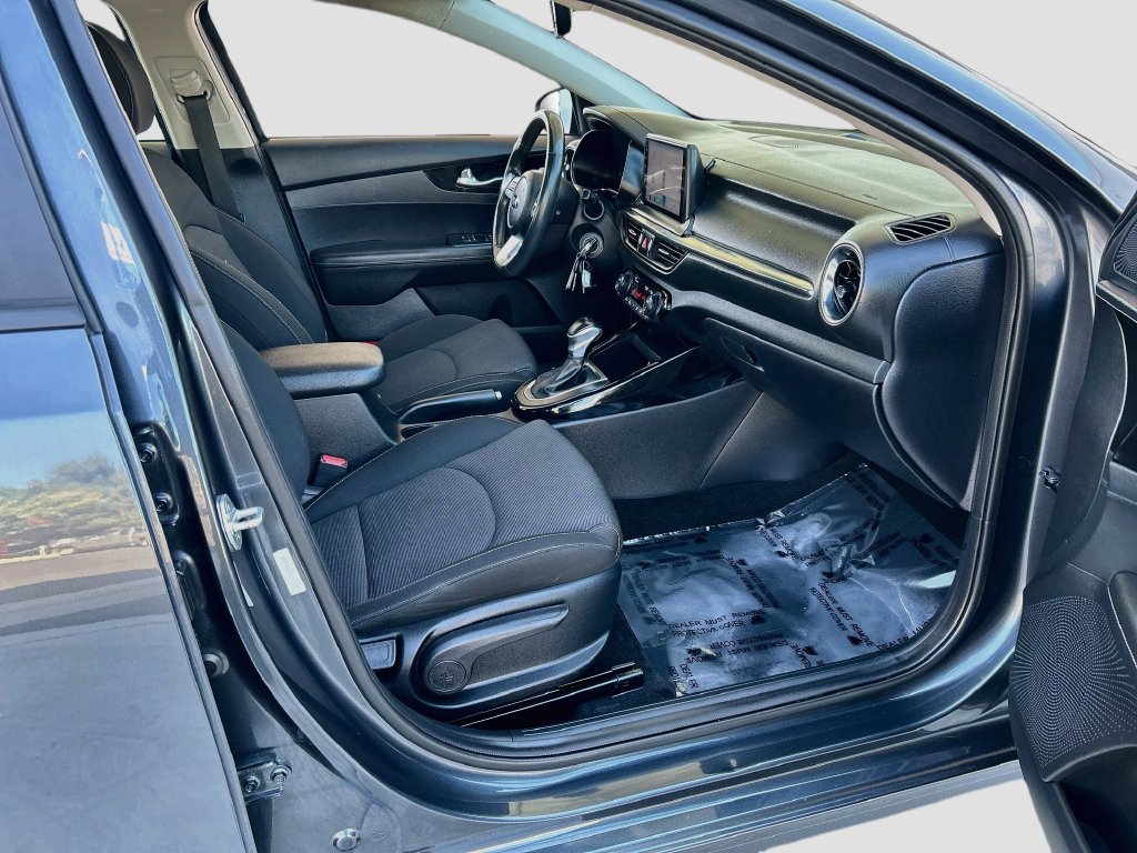 Used 2019 Kia Forte S FWD image 25