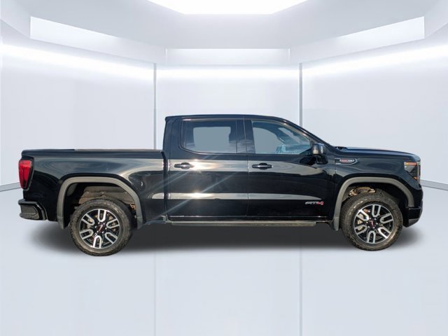 Used 2024 GMC Sierra 1500 AT4 w/ AT4 Premium Package image 4