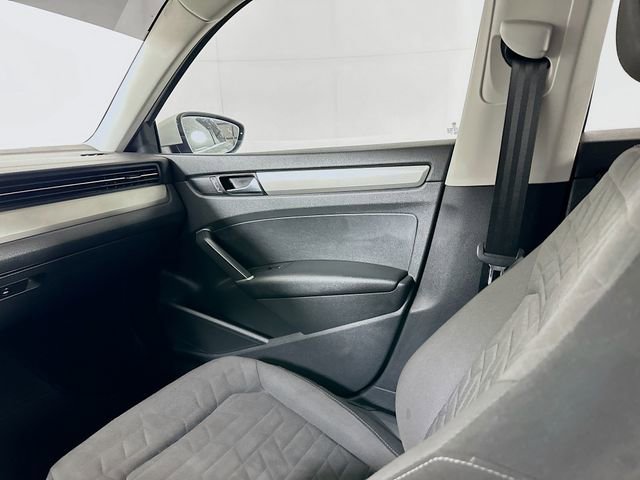 Used 2021 Volkswagen Passat 2.0T S image 22