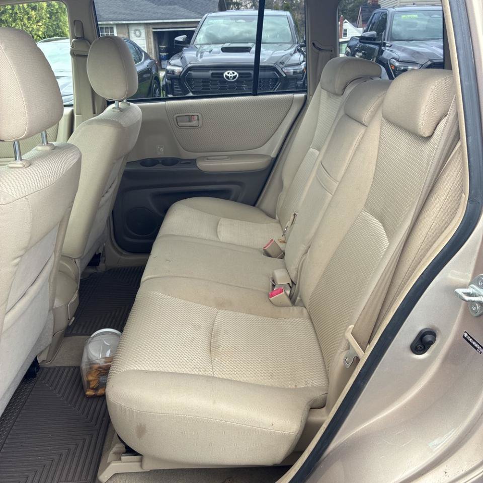 Used 2005 Toyota Highlander 4WD image 19