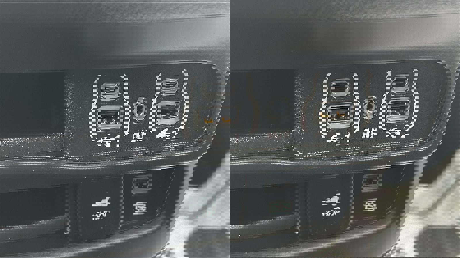 Certified 2022 Chrysler Pacifica Touring-L w/ S Appearance Package image 27