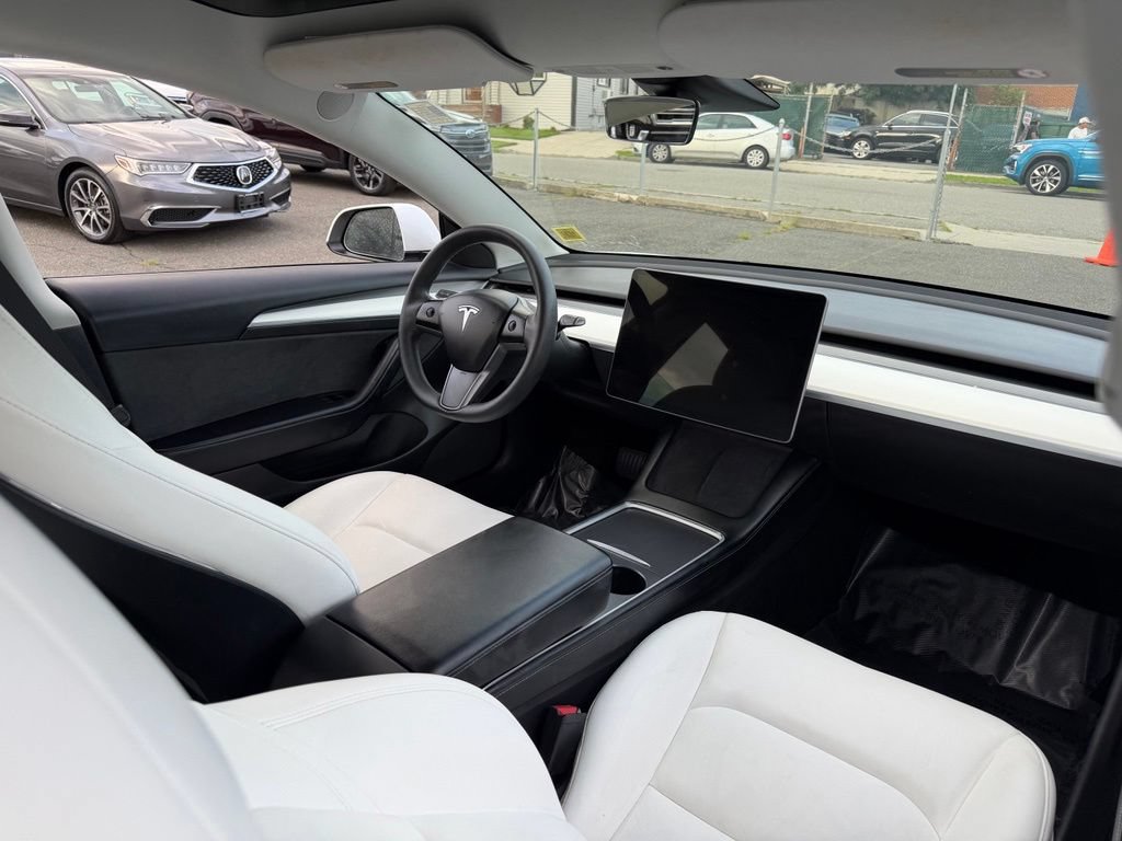 Used 2022 Tesla Model 3 RWD image 7
