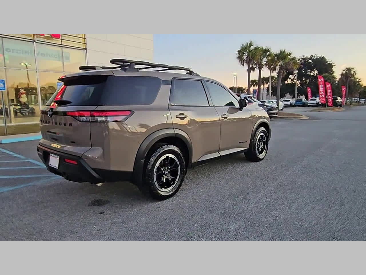 Used 2024 Nissan Pathfinder Rock Creek image 35