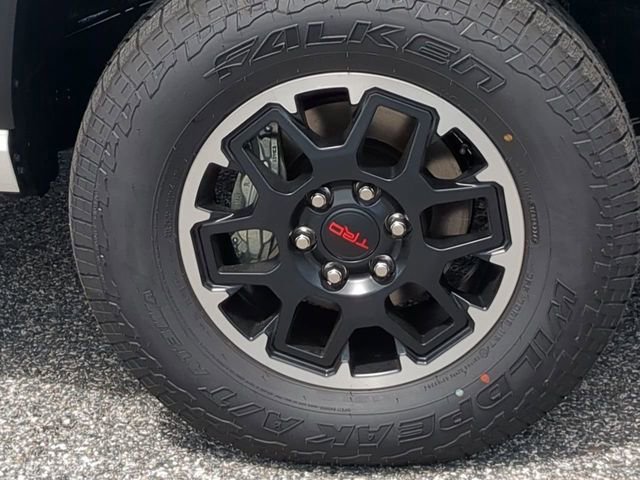 New 2025 Toyota Tacoma TRD Off-Road image 11