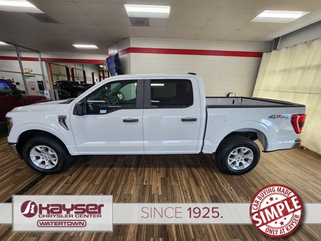Used 2023 Ford F150 XLT image 2