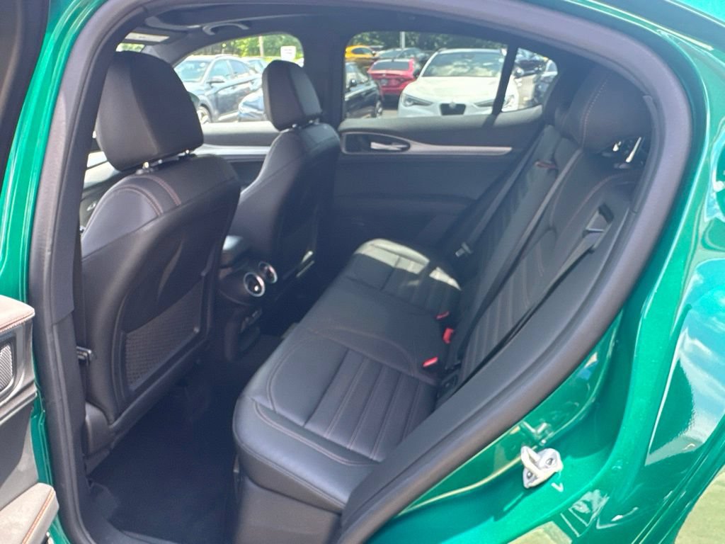 New 2025 Alfa Romeo Stelvio Sprint AWD/4WD image 51