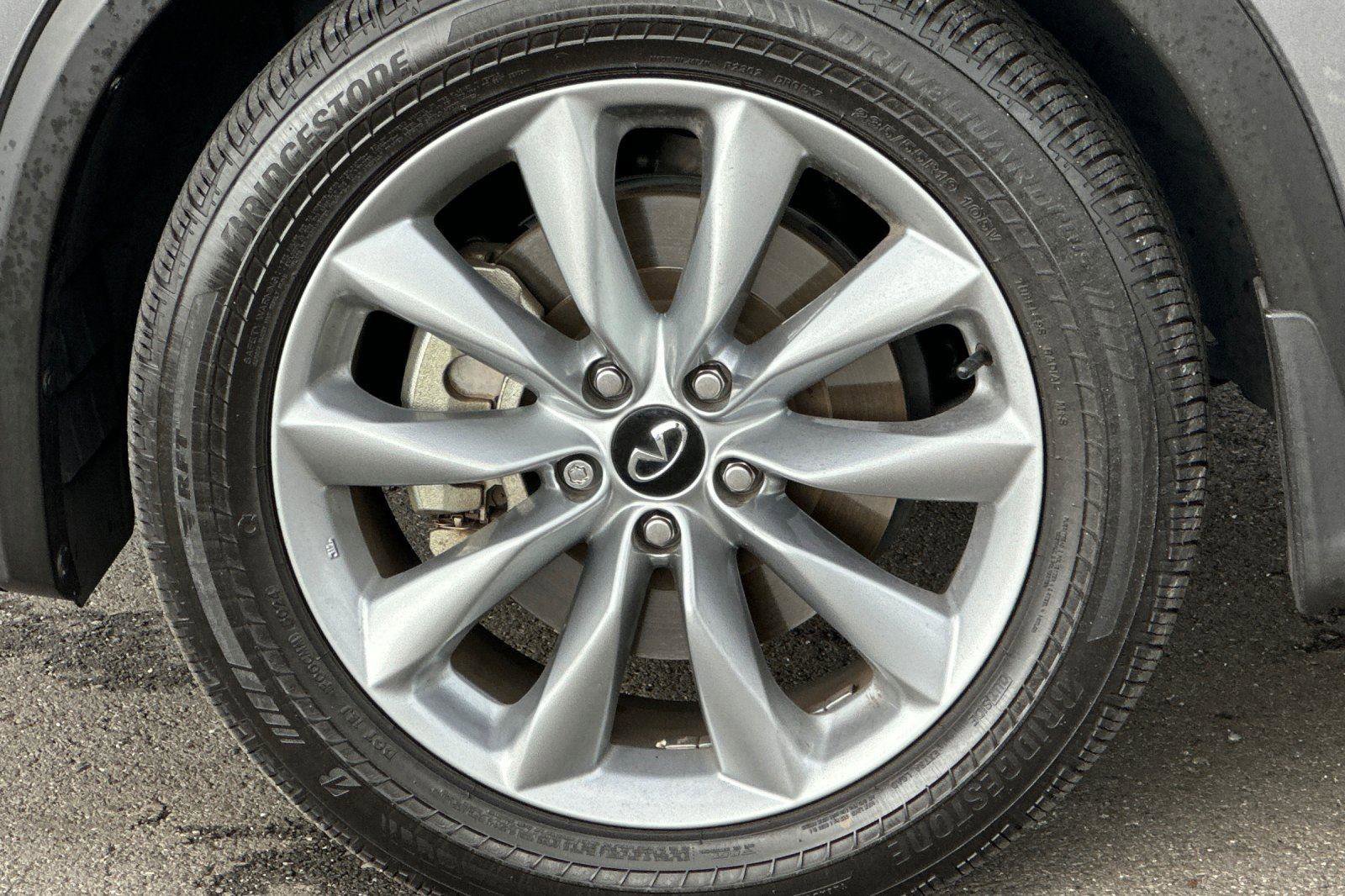 Used 2022 INFINITI QX50 Essential w/ Cargo Package image 27