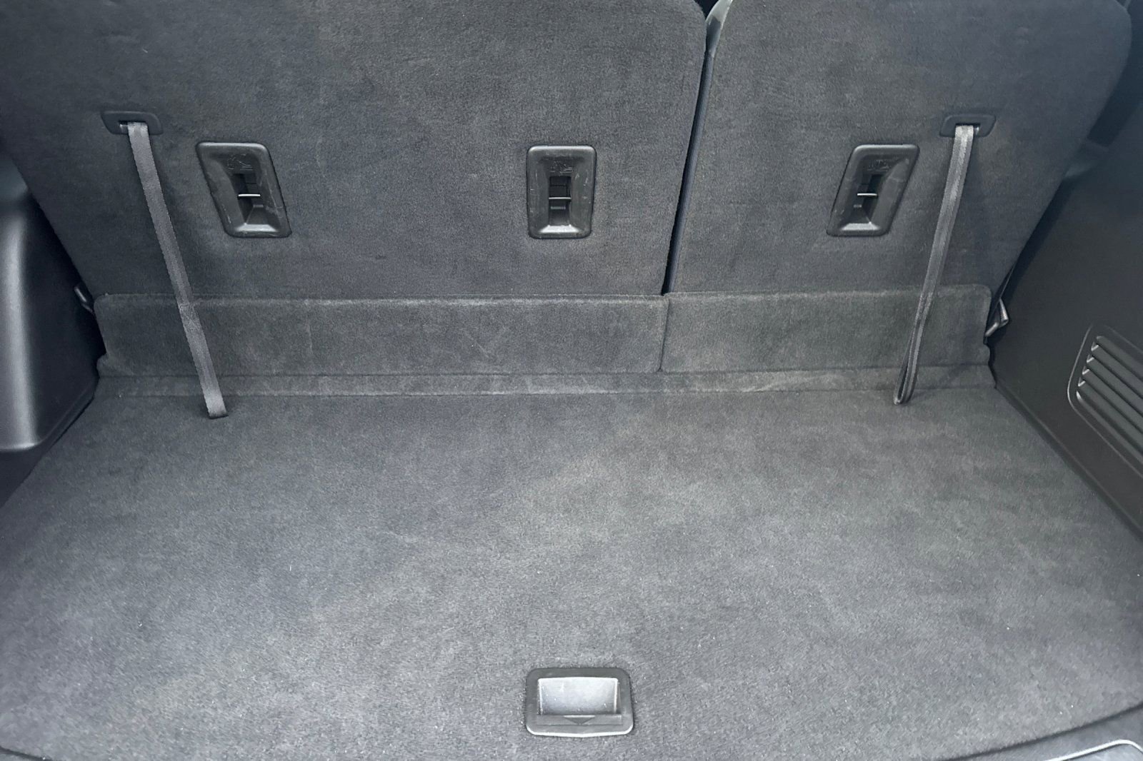 Certified 2023 Buick Enclave Essence image 17