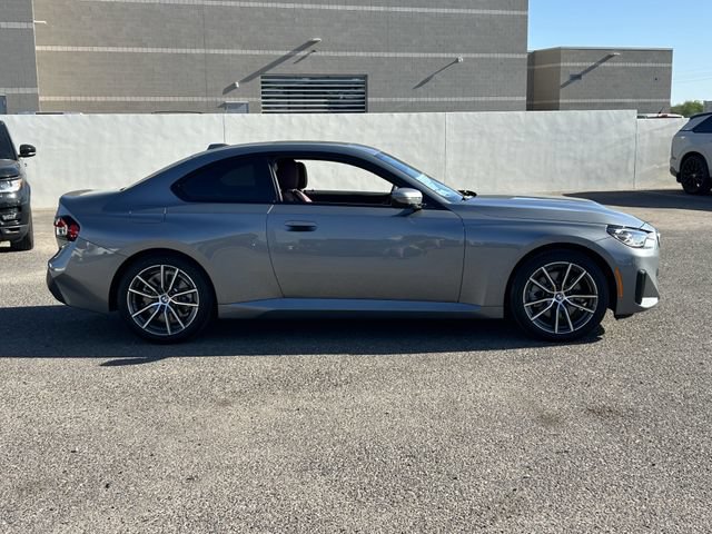 Used 2026 BMW 230i xDrive Coupe w/ Premium Package AWD/4WD image 5