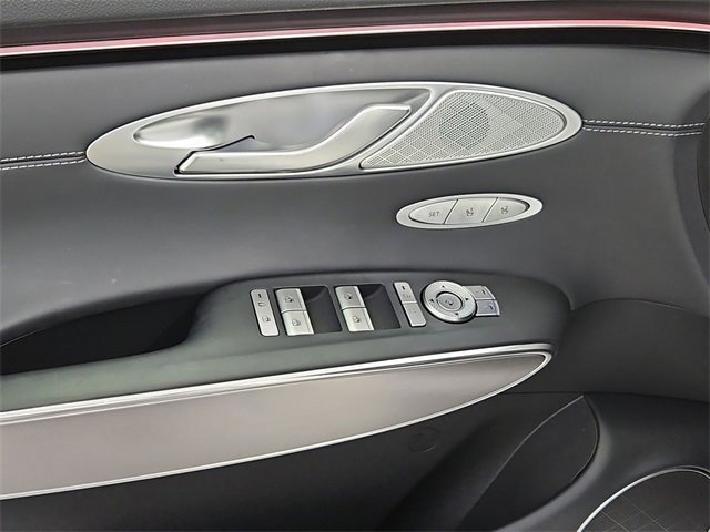 Used 2026 Genesis GV70 2.5T Select image 27