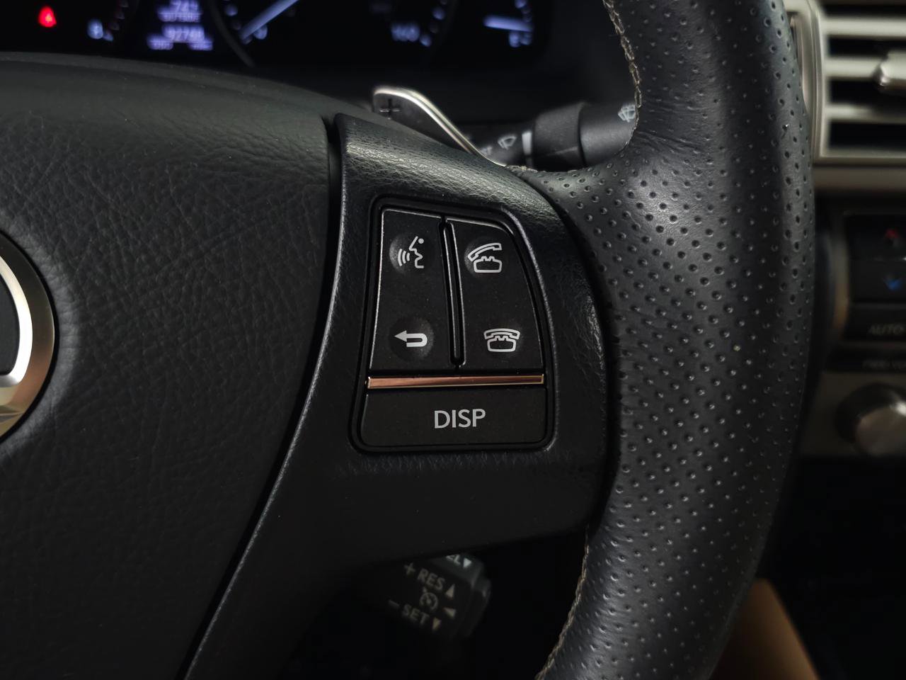 Used 2015 Lexus LS 460 AWD w/ F Sport Package image 19