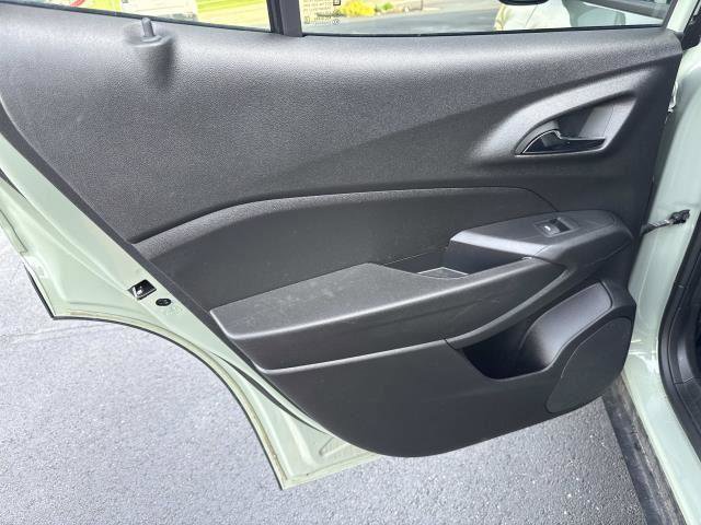 Used 2024 Chevrolet Trax ACTIV w/ Sunroof Package FWD image 22