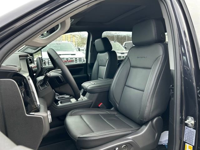 New 2026 GMC Sierra 2500 Denali w/ Denali Reserve Package image 15