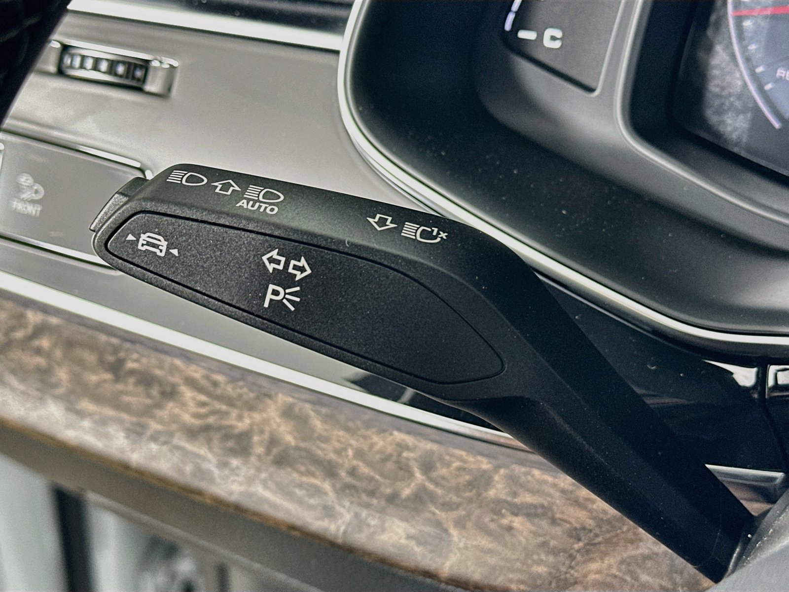 New 2027 Audi Q8 Premium Plus AWD/4WD image 20