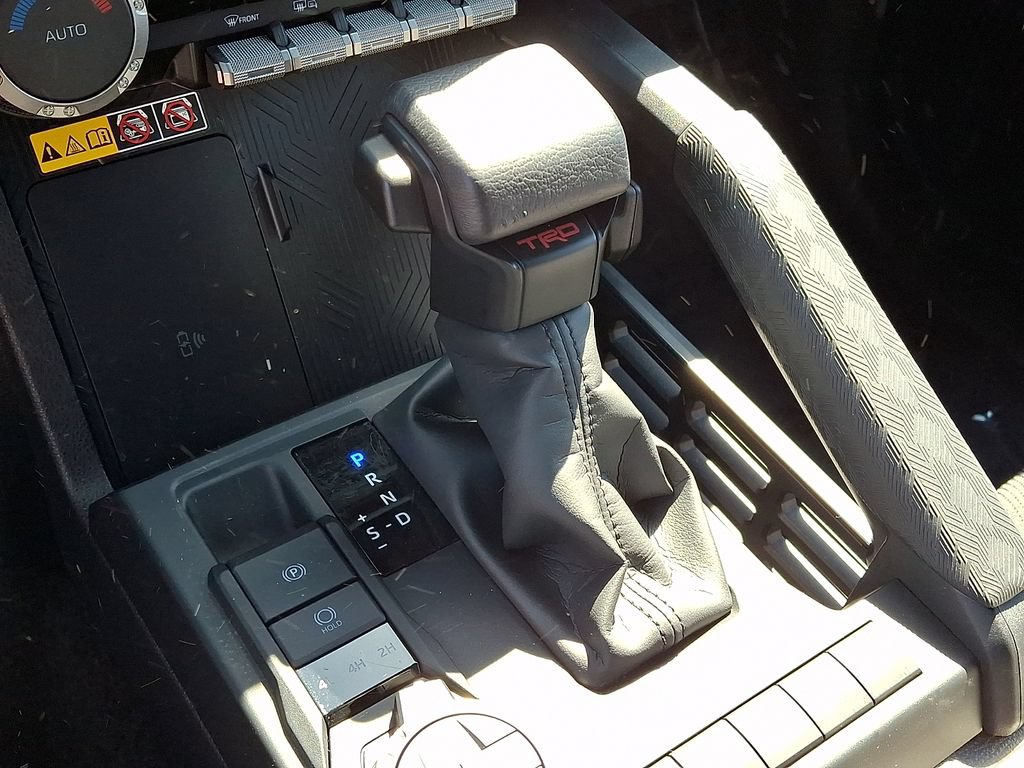 Used 2025 Toyota 4Runner TRD Off-Road AWD/4WD image 17