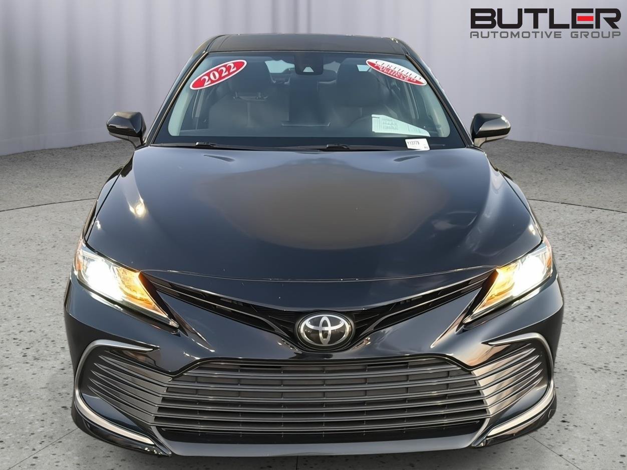 Certified 2022 Toyota Camry LE FWD image 9