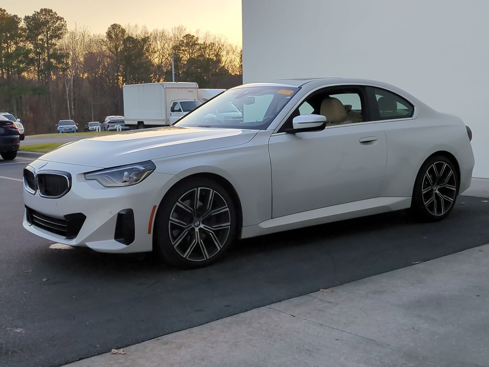 Certified 2023 BMW 230i Coupe w/ Premium Package image 5