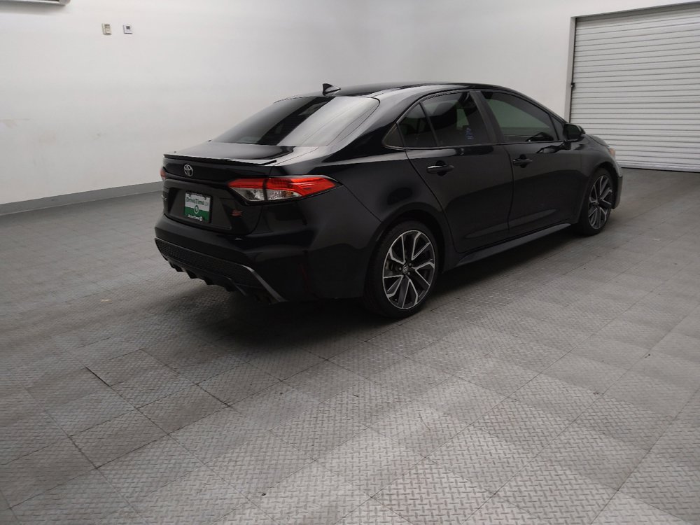Used 2020 Toyota Corolla SE FWD image 9
