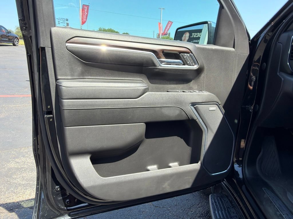 Used 2024 GMC Sierra 1500 SLT w/ SLT Premium Plus Package RWD image 10